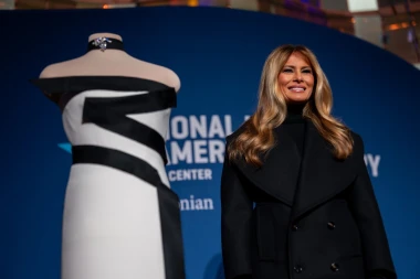 Melania Trump donirala haljinu s inauguracije muzeju: 'Ovo je povijesni trenutak'