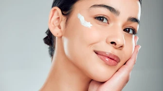 Probiotici u kozmetici: Revolucija u njezi kože ili prolazni trend?