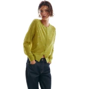 Kardigani su opet u fokusu: Ovog proljeća nosimo boje i uzorke