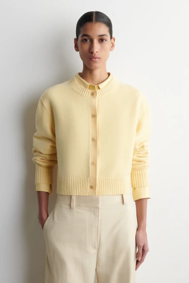 Kardigani su opet u fokusu: Ovog proljeća nosimo boje i uzorke