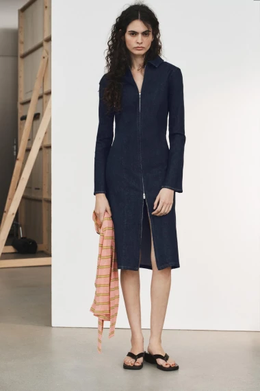 Traper haljine kao favorit: Ležeran komad koji se vraća svake sezone