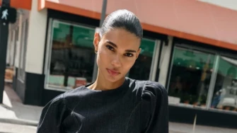 Traper haljine kao favorit: Ležeran komad koji se vraća svake sezone