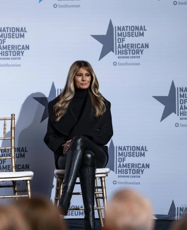 Melania Trump u savr&scaron;enoj poslovnoj eleganciji s talijanskim potpisom