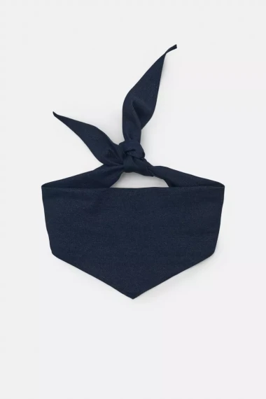 Povratak bandane: Zaboravljeni modni dodatak koji je postao viralni hit