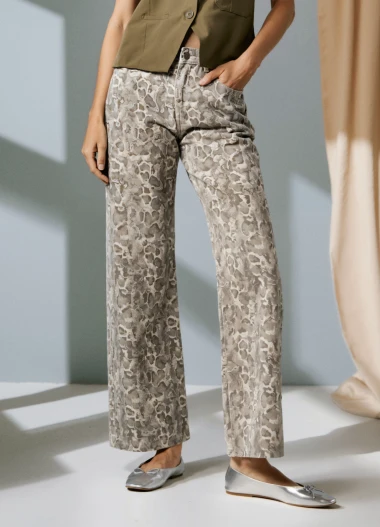 Traperice s uzorkom modni su komad koji trebate ovog proljeća