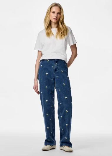 Traperice s uzorkom modni su komad koji trebate ovog proljeća