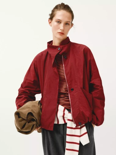 Od balonera do bru&scaron;ene kože: Massimo Dutti donosi savr&scaron;ene jakne za proljeće