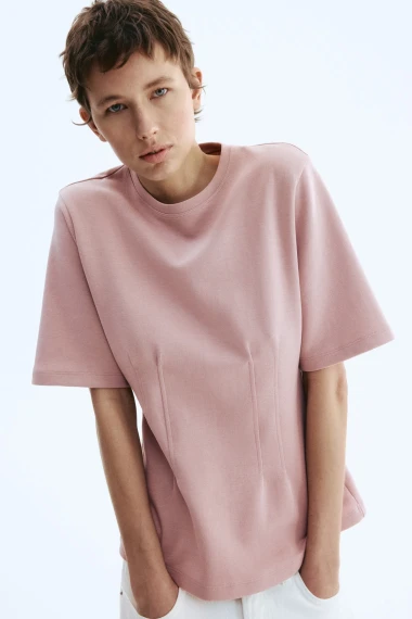 Jedan komad, bezbroj outfita: Majice kratkih rukava su must-have i ove sezone