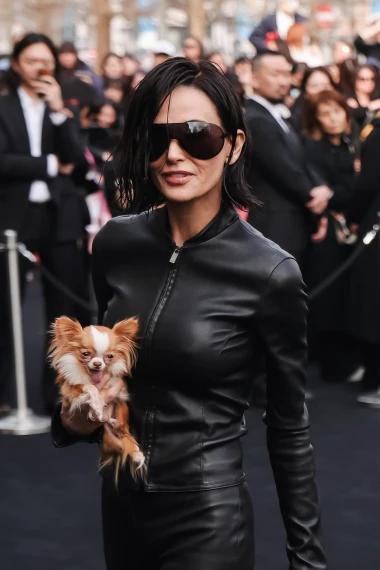 Demi Moore sve &scaron;okirala novom frizurom i pokazala za&scaron;to je ikona stila