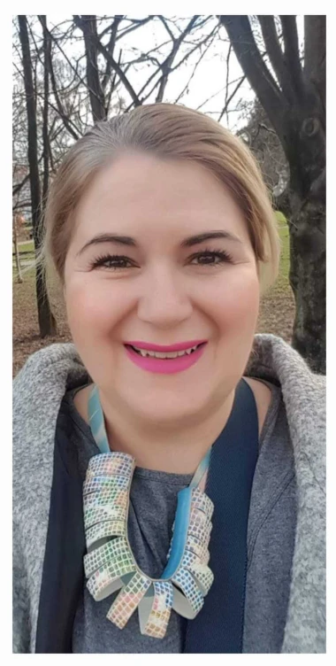 Adela je smr&scaron;avila 50 kg, a onda ju je čekalo jo&scaron; &scaron;est operacija: 'Dignula sam kredit i potro&scaron;ila u&scaron;teđevinu'