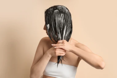 Prirodne maske za kosu: Sve &scaron;to treba&scaron; za prekrasnu kosu ima&scaron; u - hladnjaku!