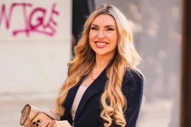 Petra Me&scaron;trić na zagrebačkoj &scaron;pici nosila komad koji uvijek izgleda luksuzno i dotjerano