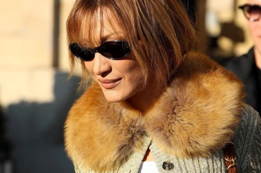 Povratak bobu? Bella Hadid sve iznenadila novom frizurom