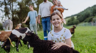 Ne znate kamo s djecom ovaj vikend? Imamo 10 odličnih ideja za izlete blizu Zagreba