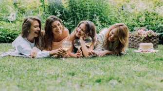 Ručak, &scaron;etnja, masaža: Pet ideja za nezaboravan Dan žena s prijateljicama