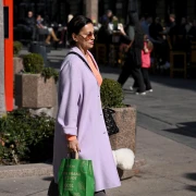 Nina Badrić pro&scaron;etala gradom u opu&scaron;tenom izdanju: Svi su primijetili jedan detalj