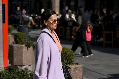 Nina Badrić pro&scaron;etala gradom u opu&scaron;tenom izdanju: Svi su primijetili jedan detalj