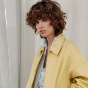 Bomber jakna je jedan od najcool komada za topliju sezonu