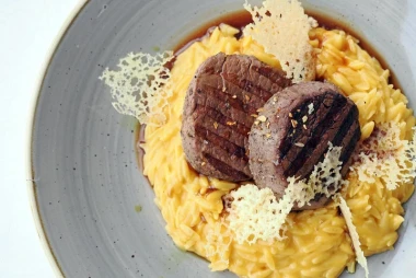 Gastro doživljaj Fru&scaron;ke Gore: Od domaćih u&scaron;tipaka do trendy okusa vojvođanske Toskane