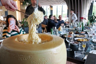 Gastro doživljaj Fru&scaron;ke Gore: Od domaćih u&scaron;tipaka do trendy okusa vojvođanske Toskane