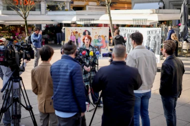 L&rsquo;Or&eacute;al Paris kampanjom 'Stand Up' pretvorio Cvjetni trg u prostor solidarnosti i akcije