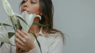 Mirisi koji nikad ne razočaraju: Parfemi savr&scaron;eni za proljetne dane