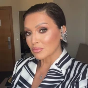 Nina Badrić zapalila Sarajevo u glamuroznom zebra sakou: Evo koliko je izdvojila za njega