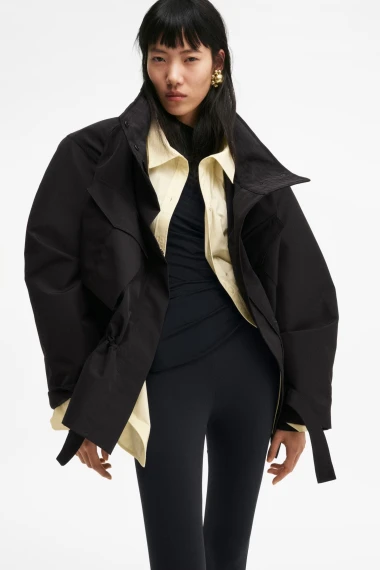 H&amp;M ima jaknu za proljeće o kojoj svi pričaju &ndash; i gotovo je svugdje rasprodana