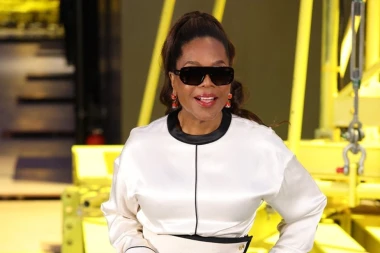 Zvjezdana pra&scaron;ina u prvom redu Chanela: Tko je sve zasjao na naji&scaron;čekivanijoj reviji u Parizu?