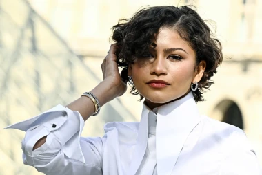 Zendaya i Ana de Armas kao dive u bijelom na reviji koja je zatvorila Tjedan mode u Parizu