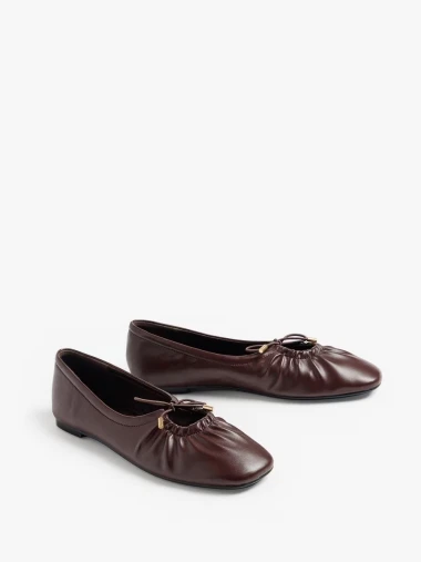 27 proljetnih hitova iz omiljenih trgovina - od romantičnih bluza do jakni