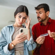 Ljubav i novac: Naučite kako voditi razgovore o financijama bez stresa