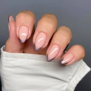 Francuska manikura kakvu ne poznajete: Vodič kroz najnovije trendove