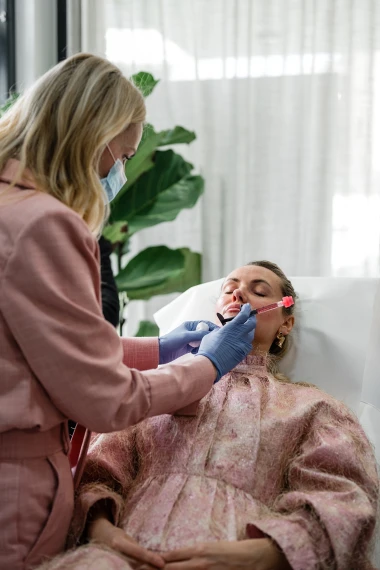 Usne koje izgledaju prirodno i zdravo: Upoznajte novi beauty hit