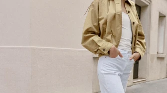 Bezvremenski komad za toplije dane: Bijele traperice u proljetnom izdanju