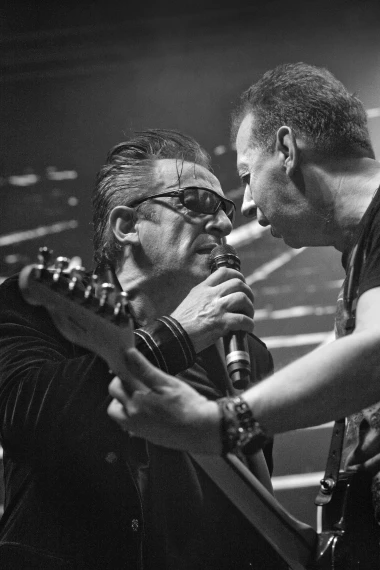 Prljavo kazali&scaron;te s rock spektaklom &lsquo;Stare navike&rsquo; stiže u Zadar