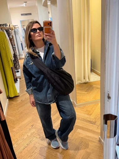 Antonija Blaće u 'che che' izdanju: Od elegantnog crnog odijela do casual trapera