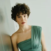 60 nijansi proljeća: Diana Viljevac vraća rasko&scaron; u garderobu kolekcijom proljeće/ljeto