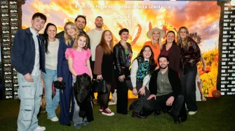 Emocija, spektakl i glas koji se pamti: Jakov Jozinović obilježio premijeru filma 'David' u Zagrebu