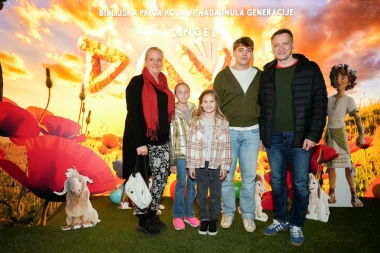 Emocija, spektakl i glas koji se pamti: Jakov Jozinović obilježio premijeru filma 'David' u Zagrebu