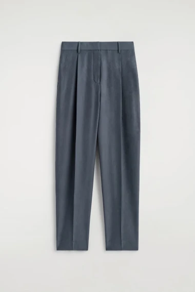 Hlače koje ovog proljeća mijenjaju traperice: Udobne, elegantne i jako chic