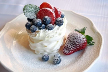 Proljeće u Dvorcu Mokrice - nedjeljni ručak, partija golfa i izlet bez slovenske vinjete