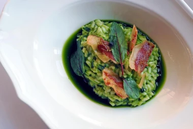 Proljeće u Dvorcu Mokrice - nedjeljni ručak, partija golfa i izlet bez slovenske vinjete