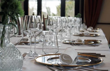 Proljeće u Dvorcu Mokrice - nedjeljni ručak, partija golfa i izlet bez slovenske vinjete