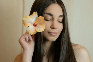 Uskrsna &scaron;minka: Najbolji trikovi i ideje za nježan i elegantan make-up