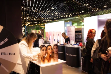 Vizažistica Valentina &Scaron;tokovac otkrila nam je &scaron;to svaka žena treba imati u kozmetičkoj torbici