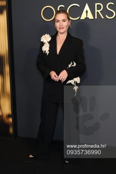 Stilski vodič za kru&scaron;kastu građu: Kako odjećom stvoriti ravnotežu