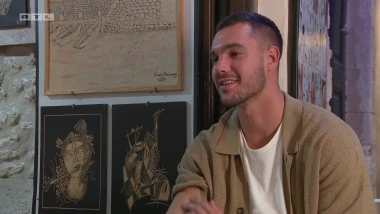 Pre&scaron;ućeni poljupci, krive taktike i spoj pod maskama: 'Totalni kaos je u kući'