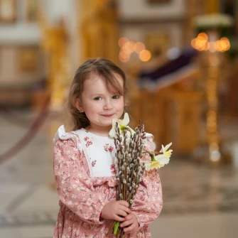 Prekrasni običaji za Cvjetnicu: Umivanje u vodi s cvijećem i blagoslov maslinovih grančica