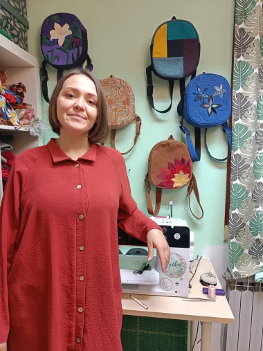 Lana staroj odjeći daje novi život: Mali brend iz Zagreba donosi prekrasne ruksake od odbačenih materijala